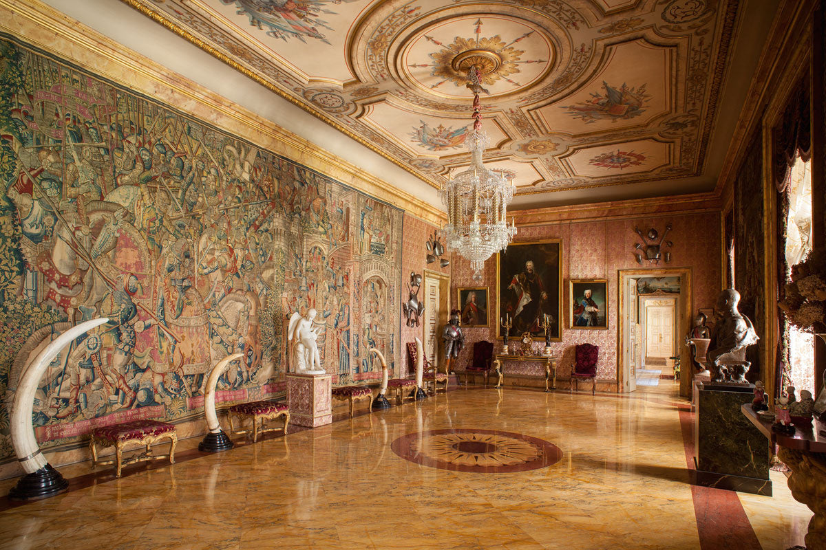 Las Dueñas Palace Guided Tour - 25,00€